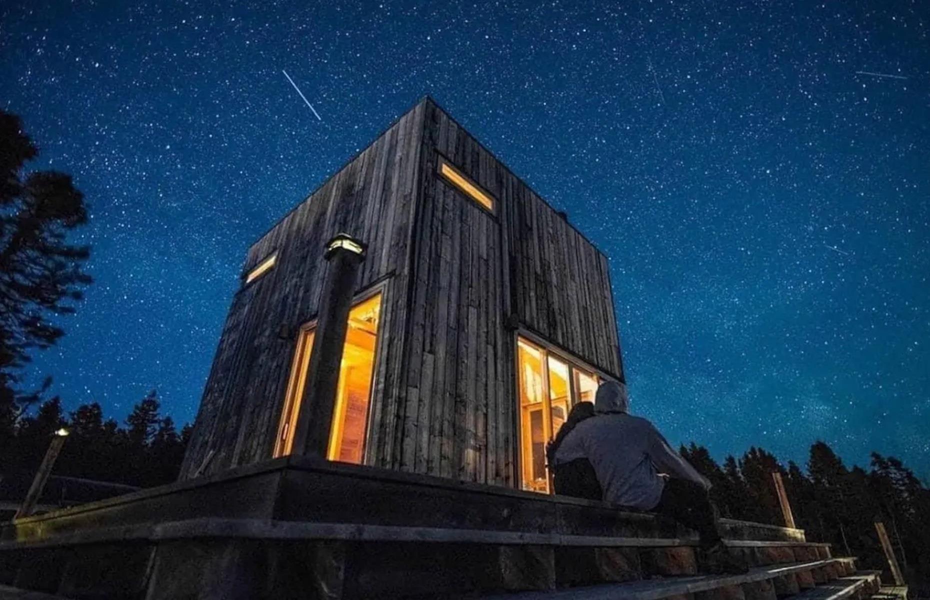 Canada S Best Tiny Homes And Cabins Hidden Across The Country