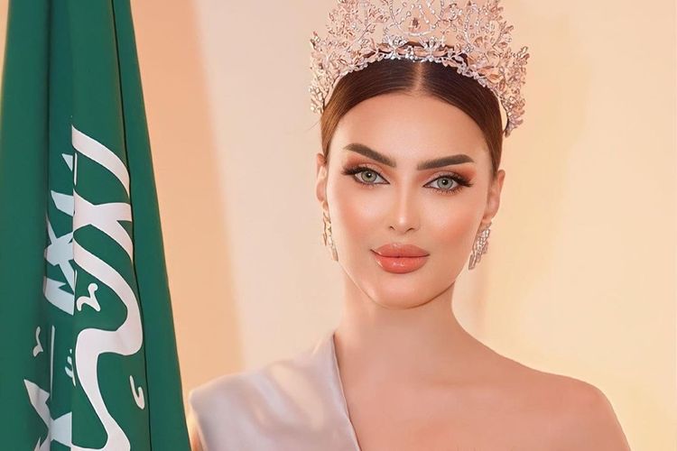 Potret Rumy Alqahtani Wakil Pertama Arab Saudi Di Miss Universe