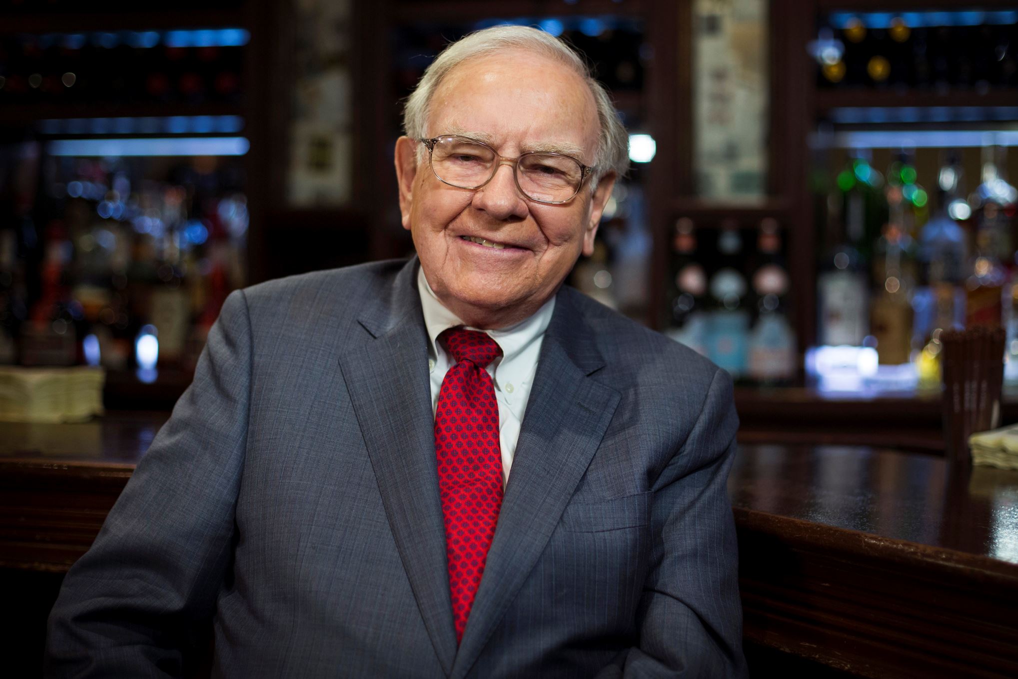Buffett bets energy with billion