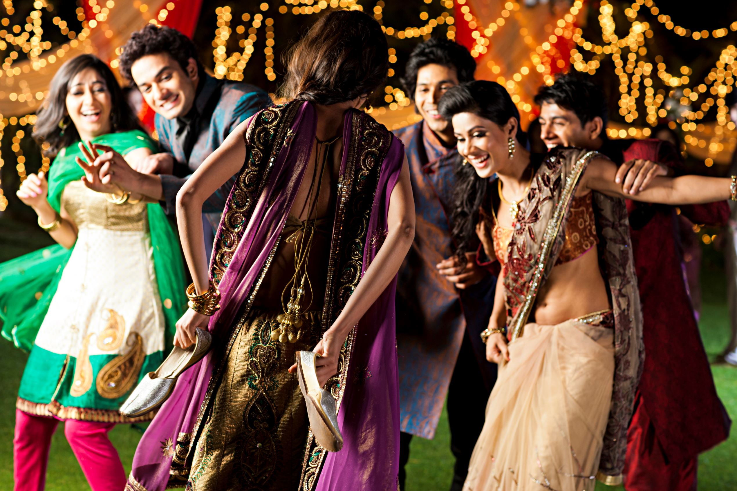Unusual wedding customs around world