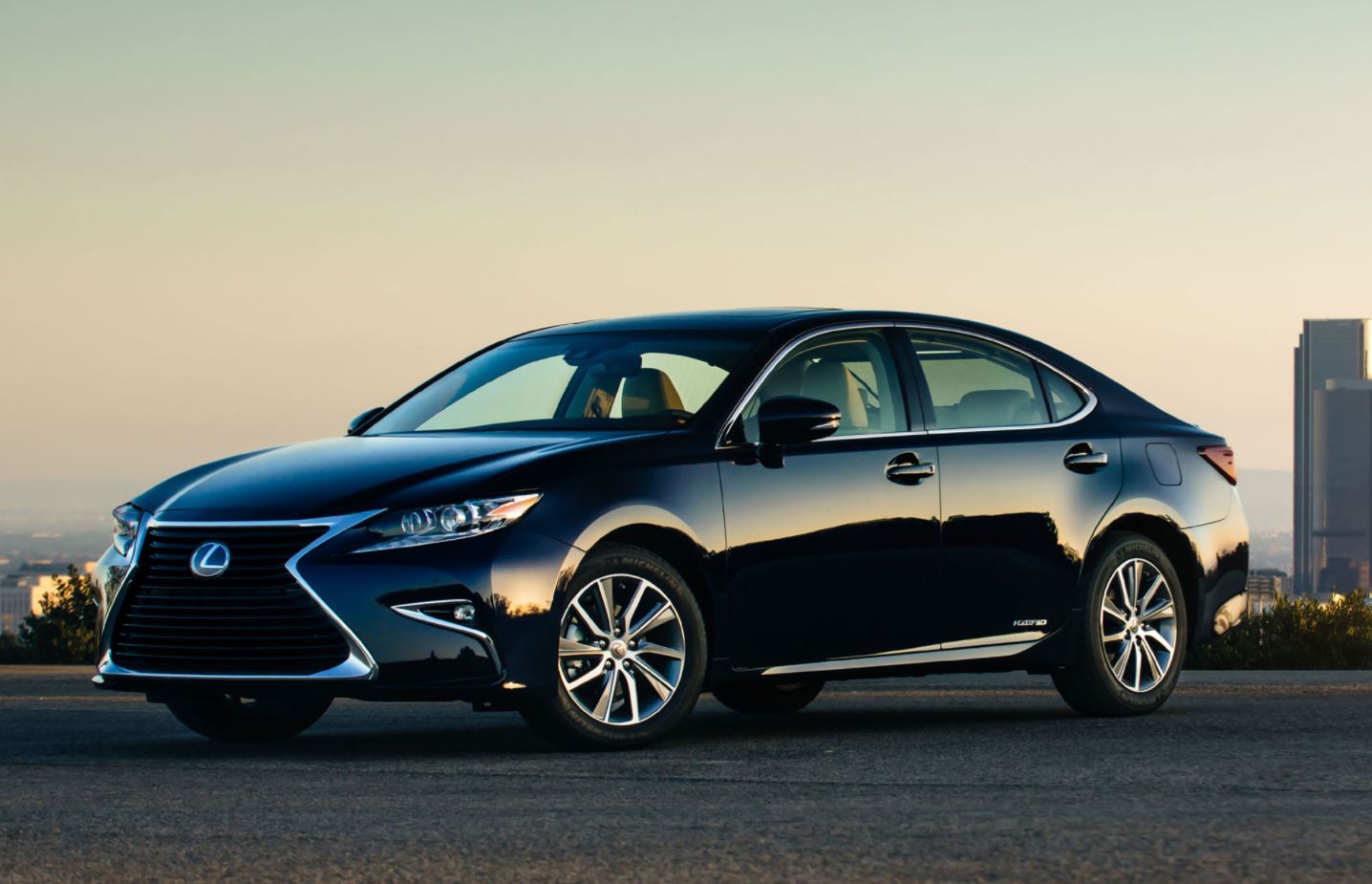 First Drive: Lexus ES300h