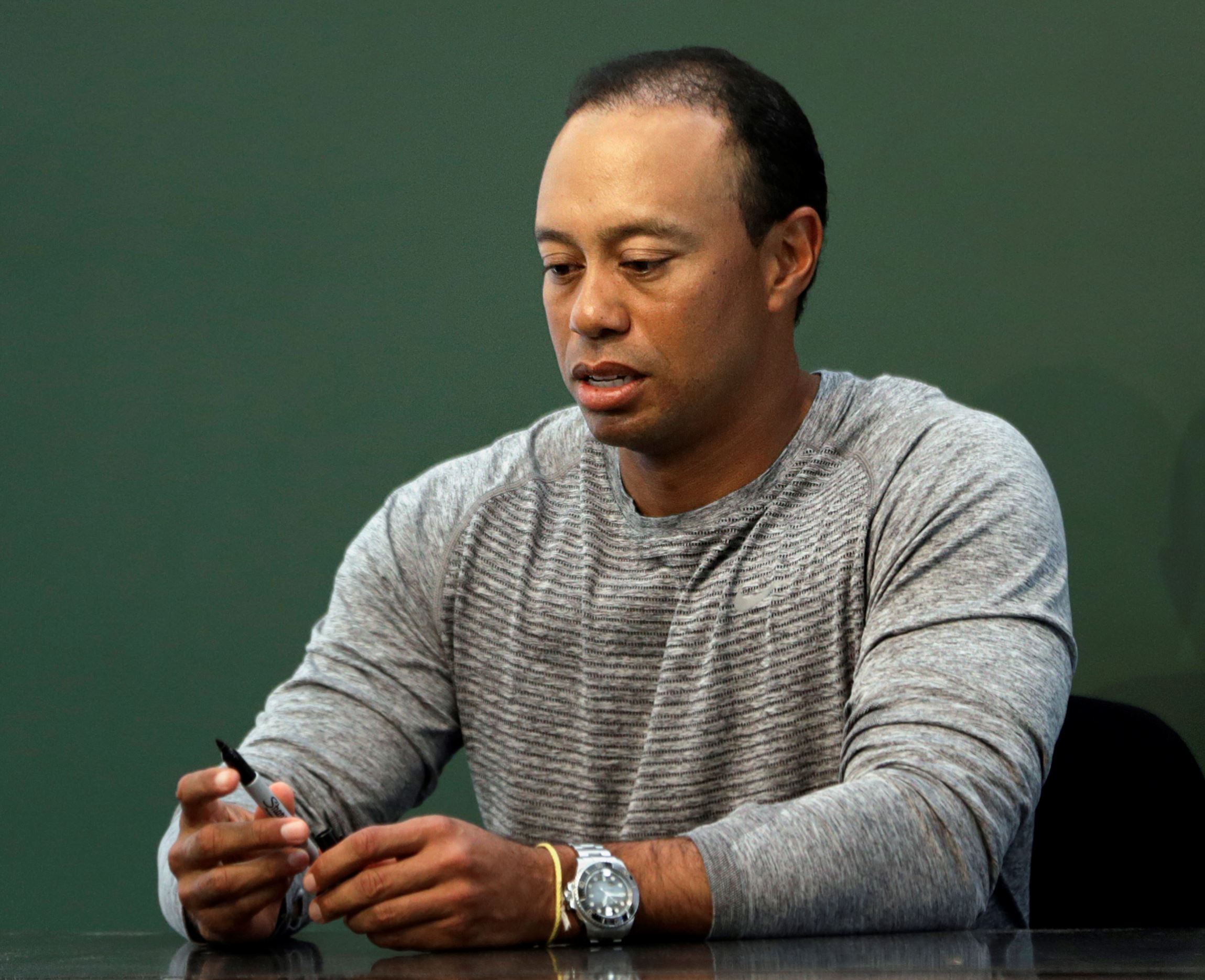Tiger Woods apologises drunk driving