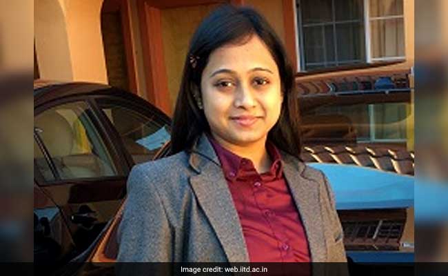Delhi student found dead