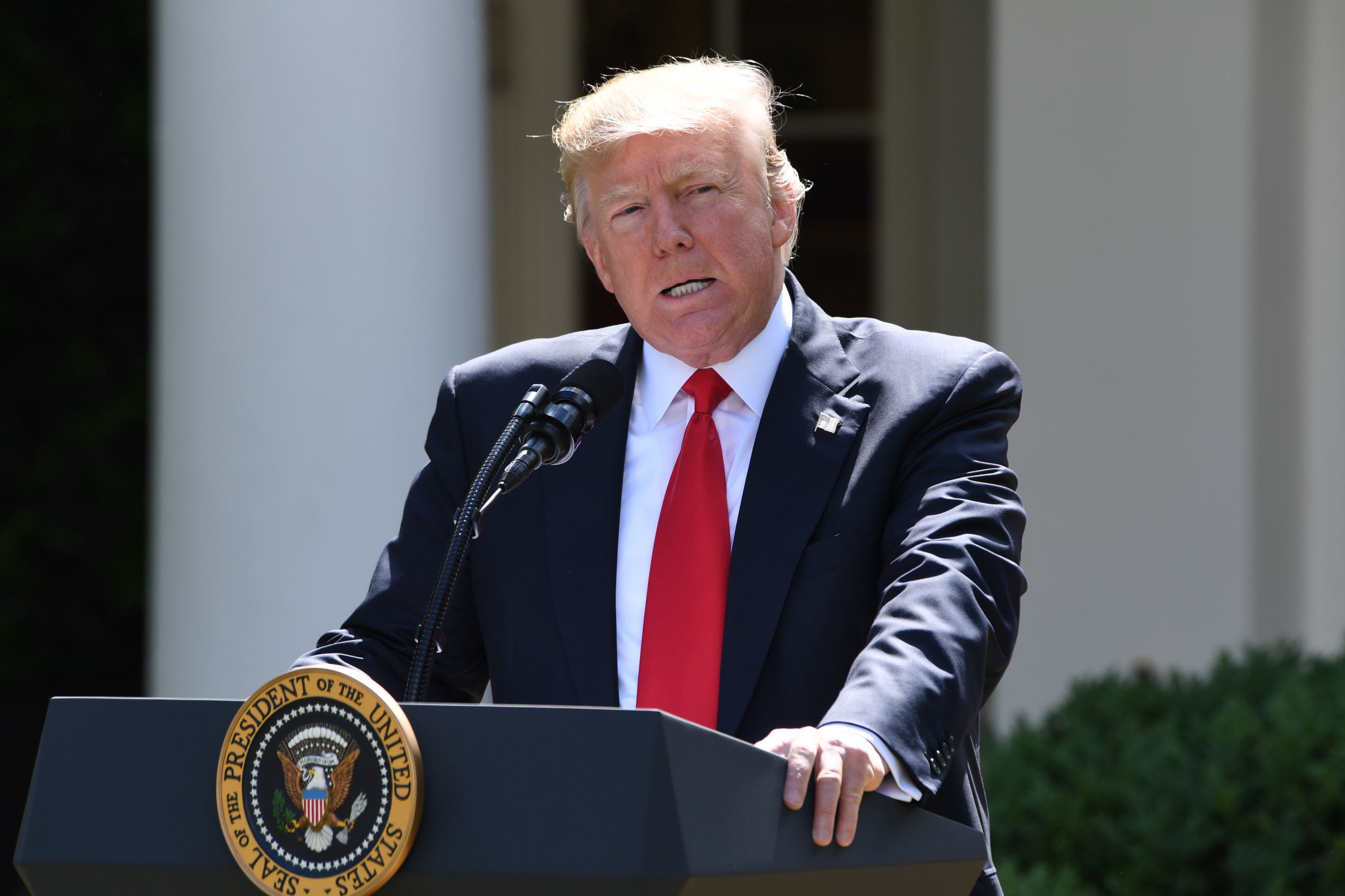 Trump's stern message Pakistan
