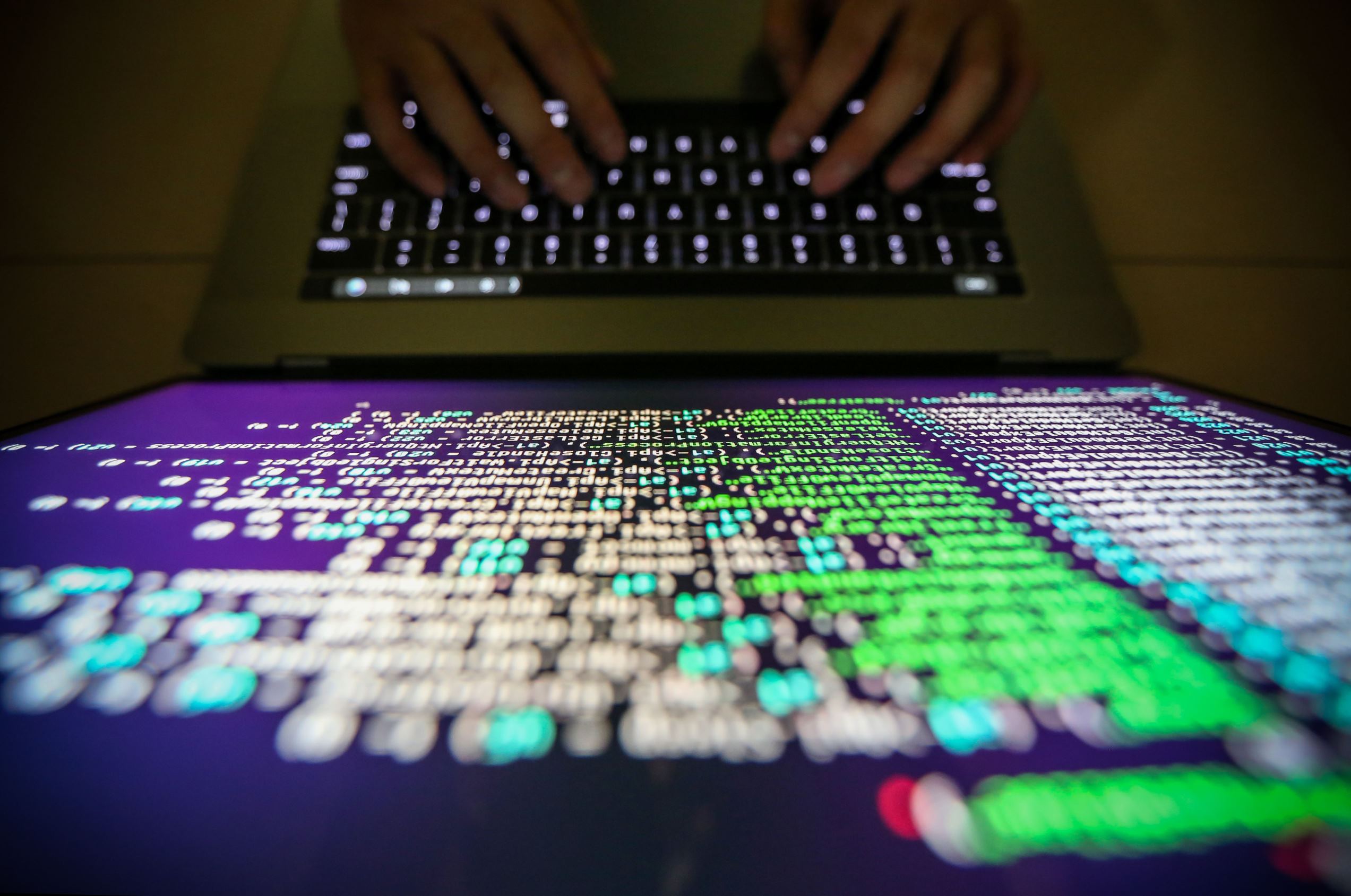 Cyber attack: safe ATMs?