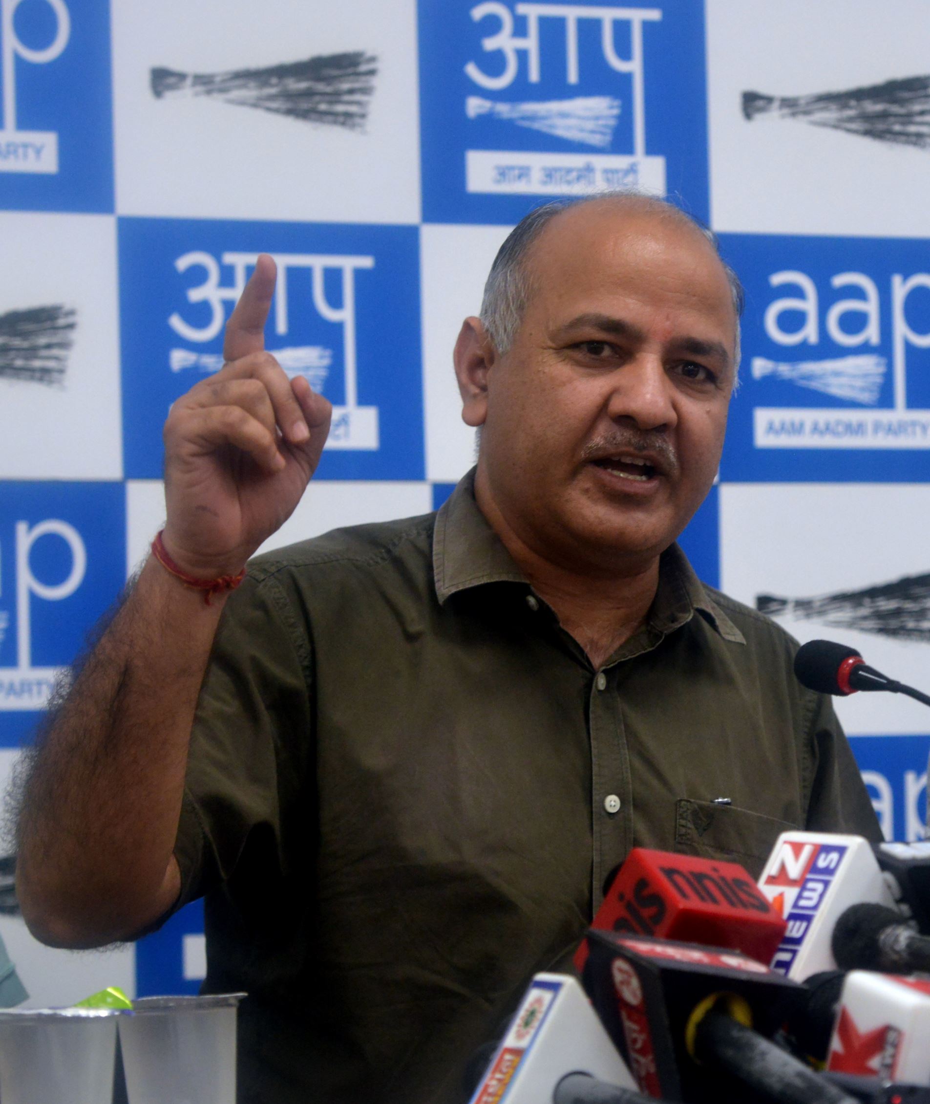 questions Manish Sisodia over 'Talk