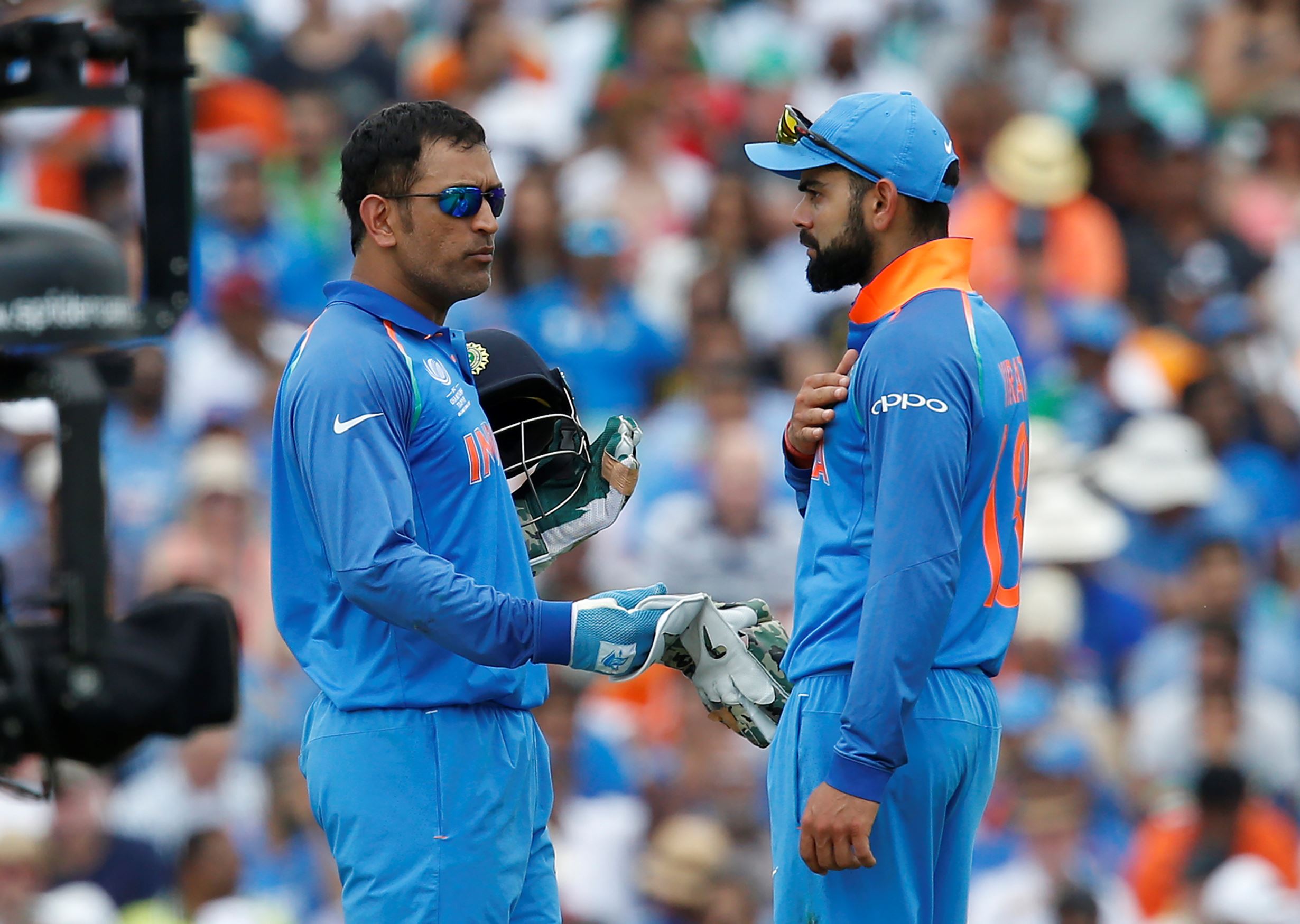 Comparing Kohli with Dhoni will