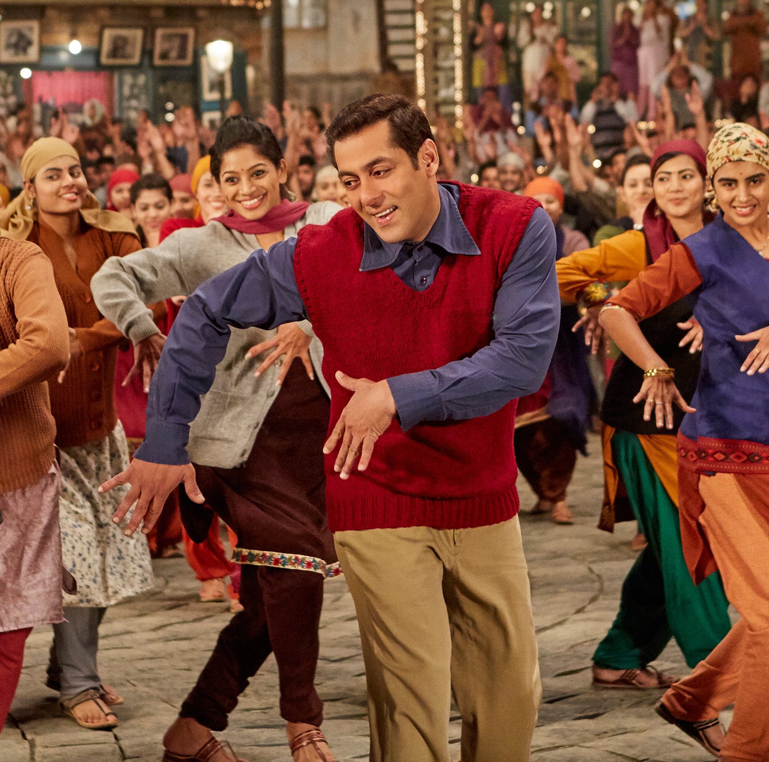 Tubelight will thumbs