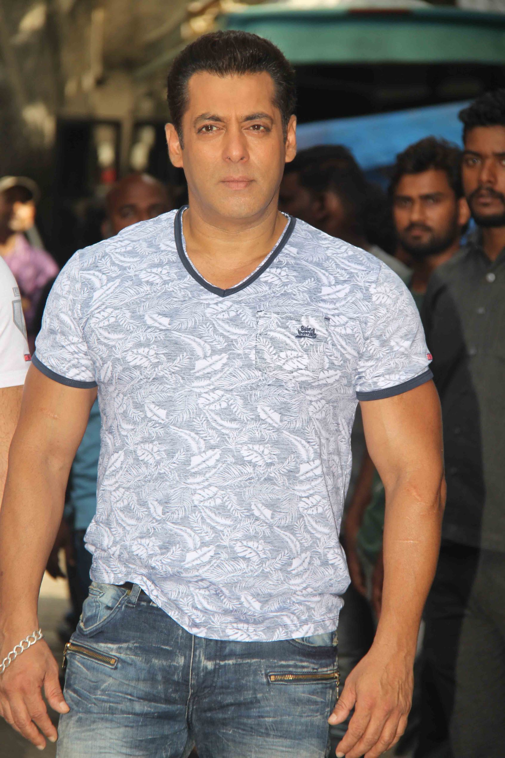 causes security scare Salman Khan's