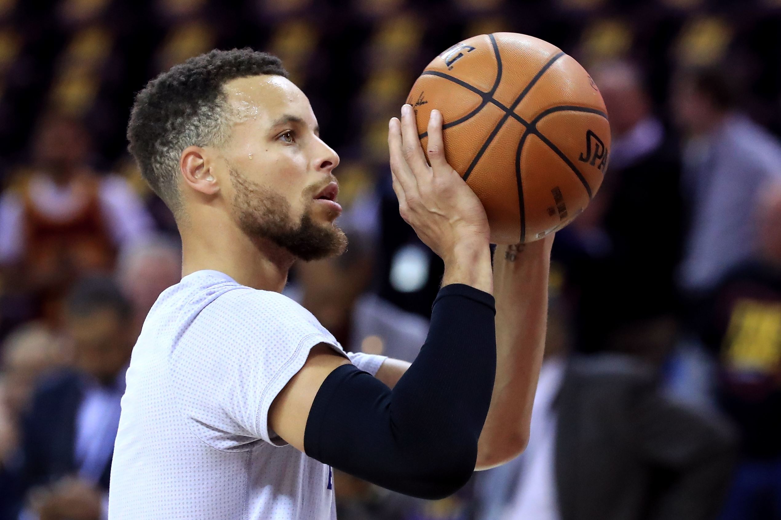 Watch: Stephen Curry picks LeBron