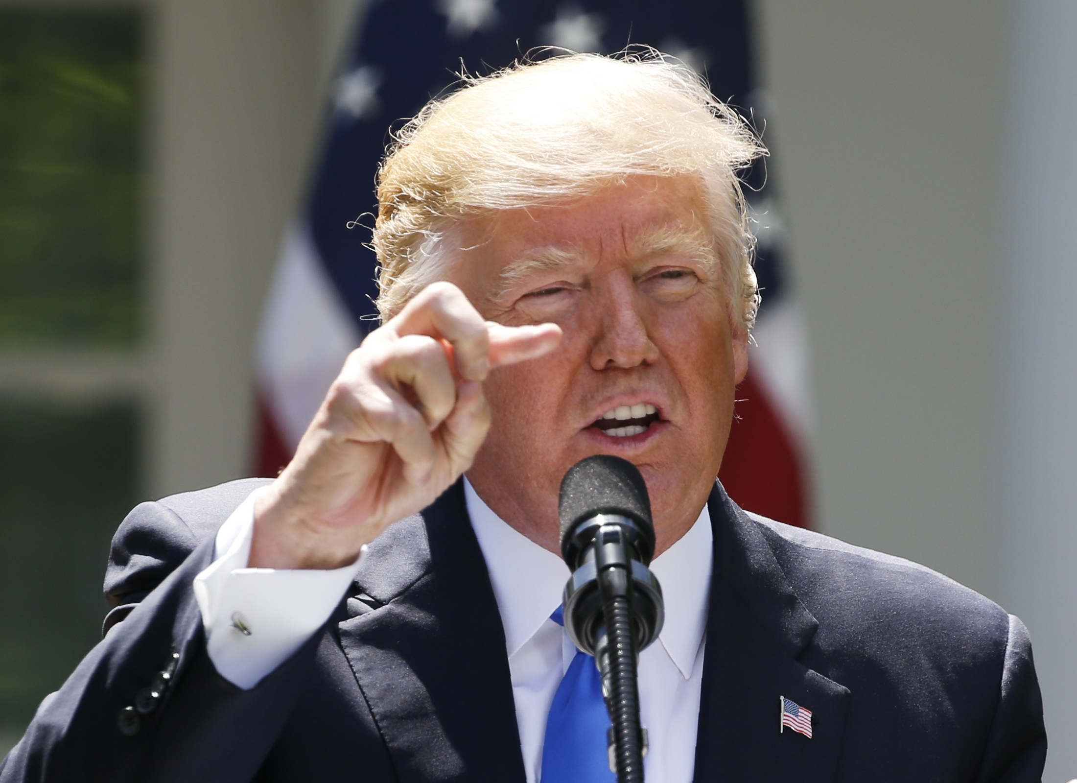 Trump â€˜100 percentâ€™ willing reply