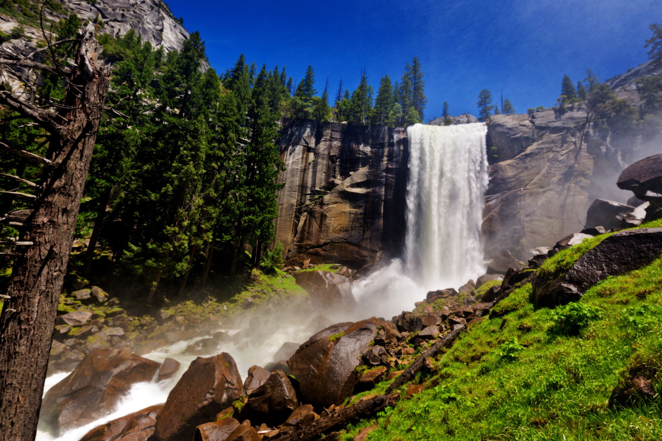Magnificent waterfalls around world
