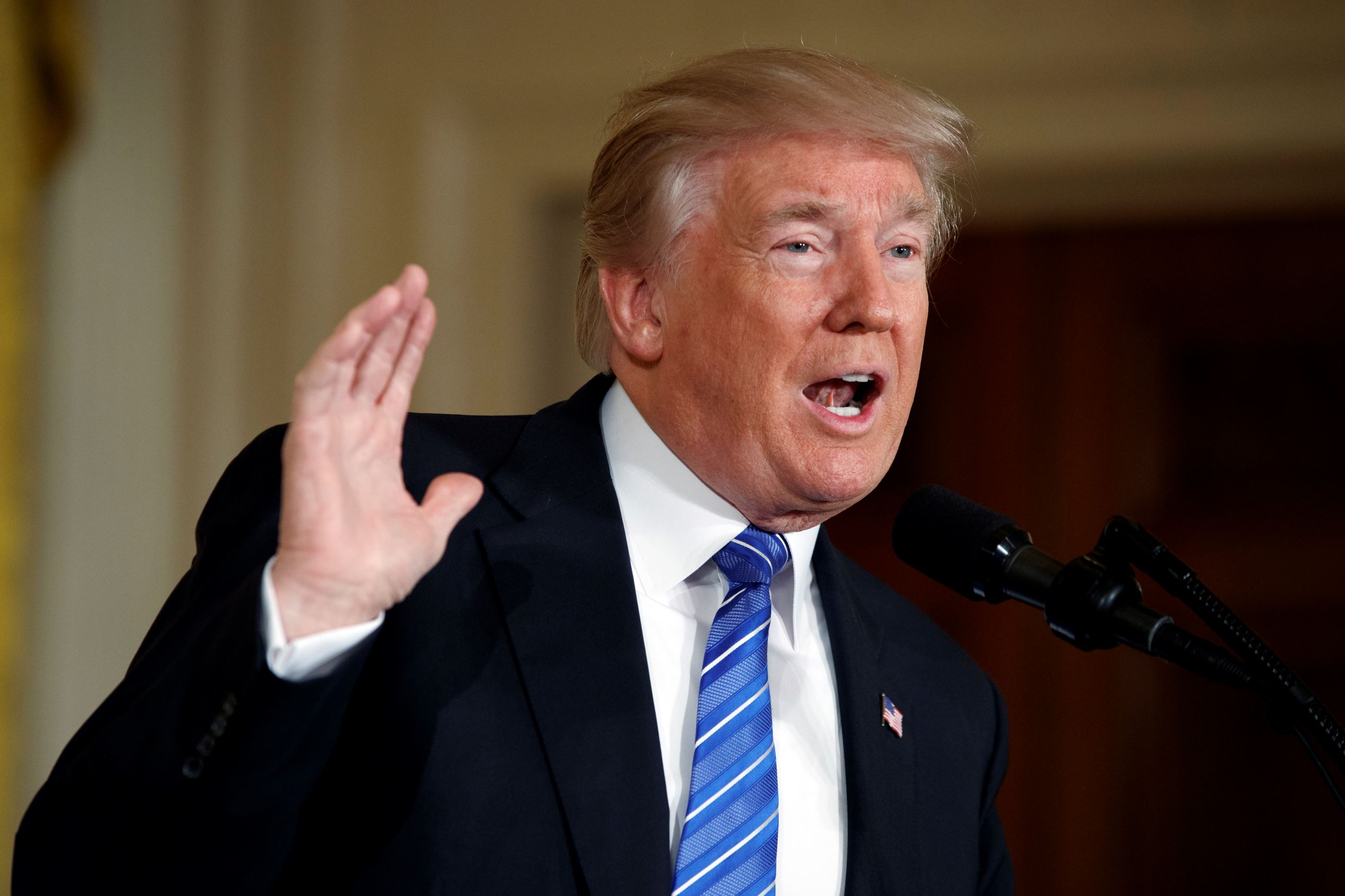 Pressure builds Trump home over