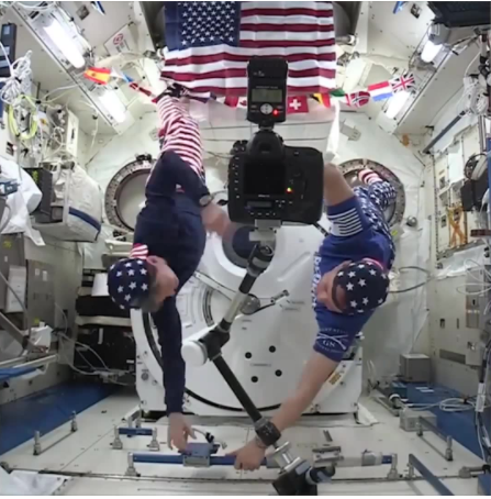 Astronauts celebrate Independence Space