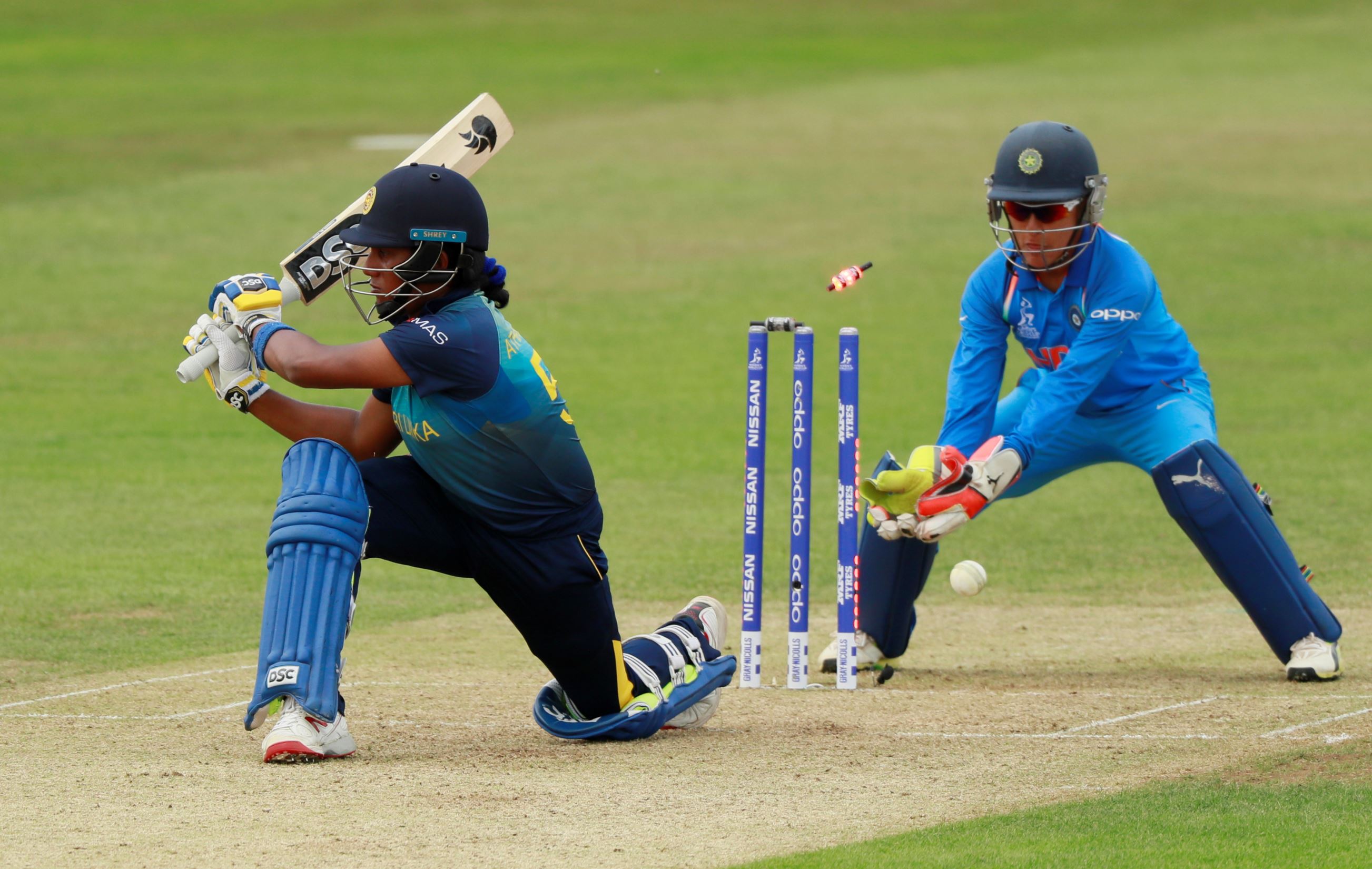 India inch closer semi-final with