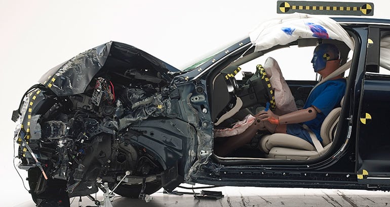 Lincoln, Mercedes, Toyota sedans earn