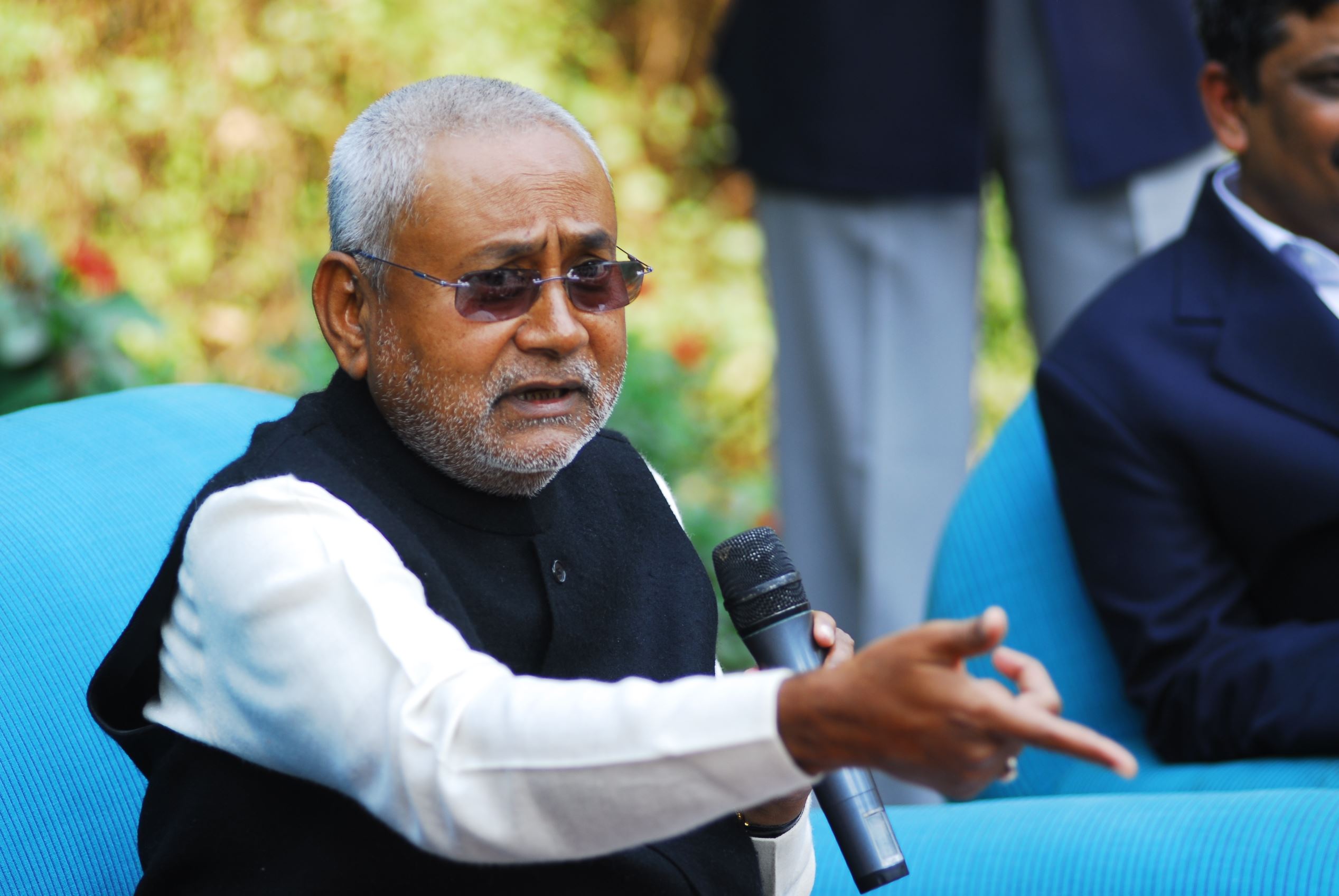 Congress slams ally Nitish Kumar
