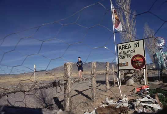 Διαφάνεια 8 από 13: (Original Caption) Rachel, Nevada: Area 51 research center. (Photo by mark peterson/Corbis via Getty Images)