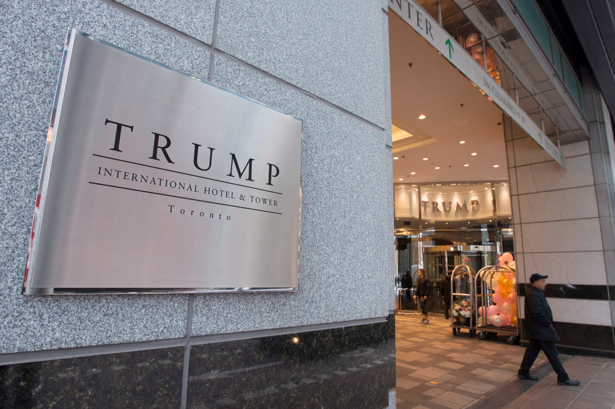 Trump Tower Toronto stop using