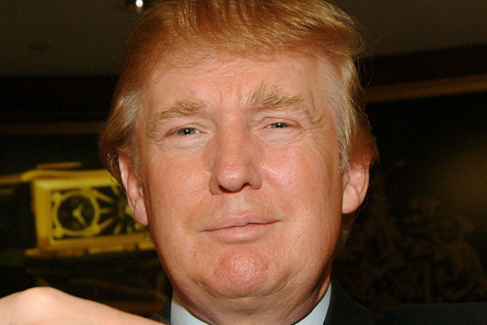 Trump's latest faux wears watch