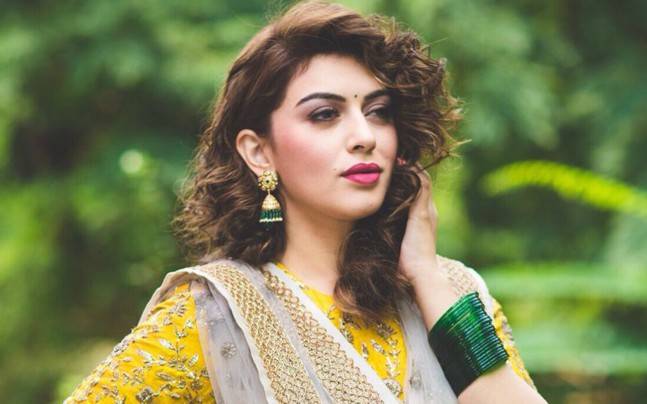 Hansika leading lady 'Sangamithra'