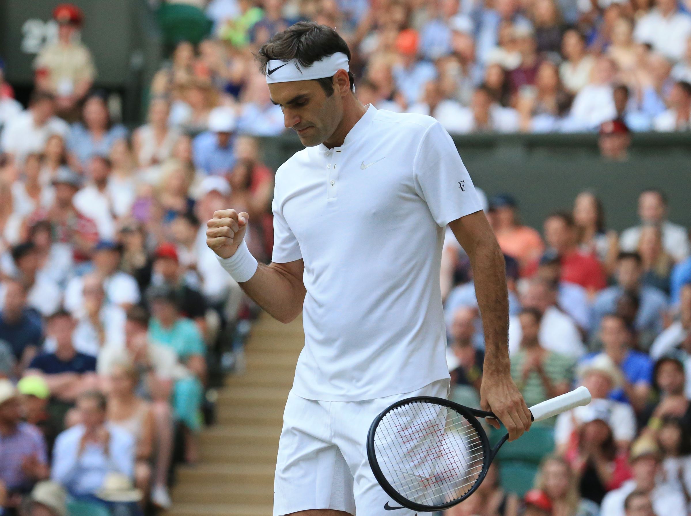 Federer, Djokovic through menâ€™s singles