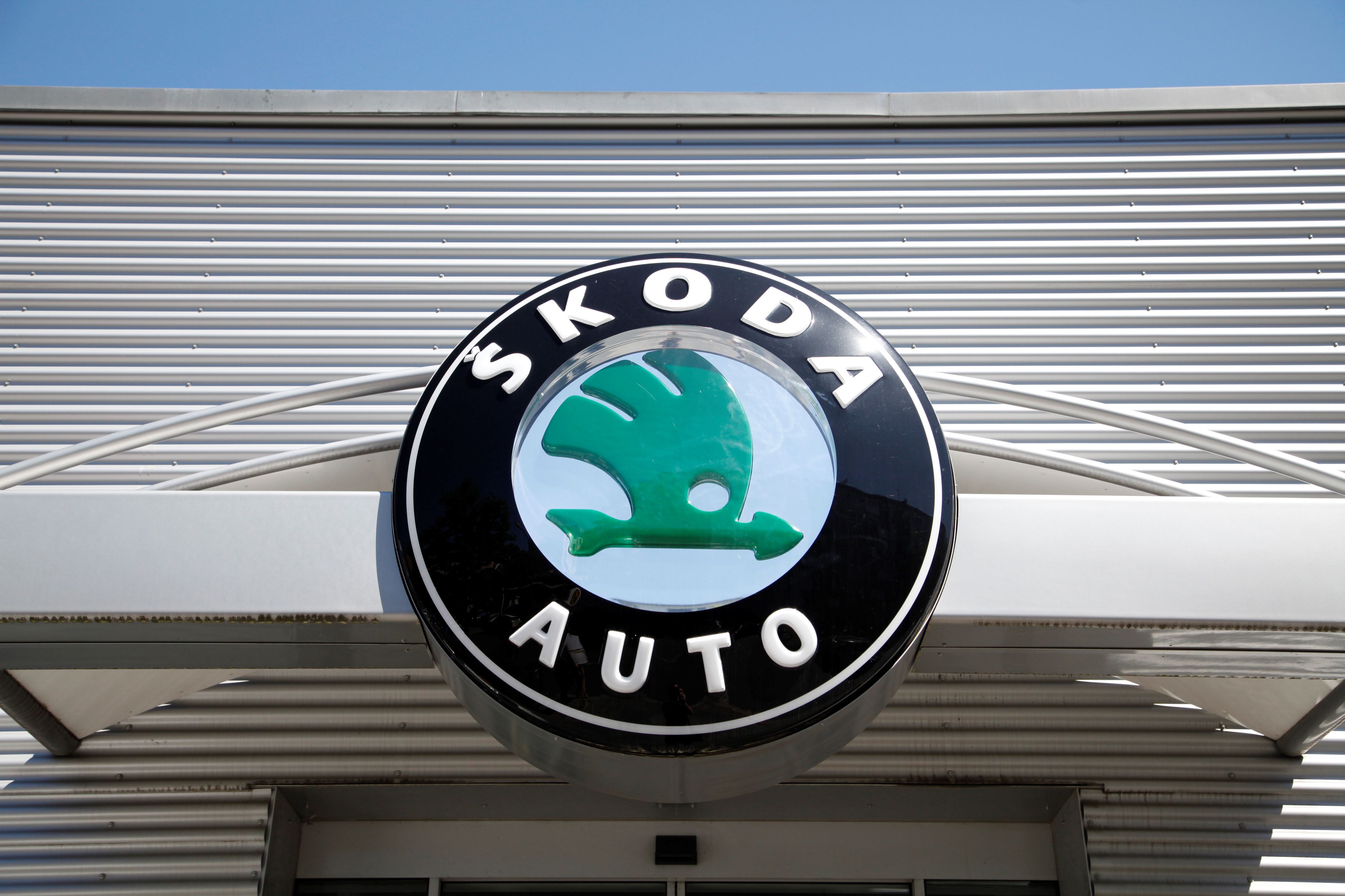 Price Skoda Rapid revealed