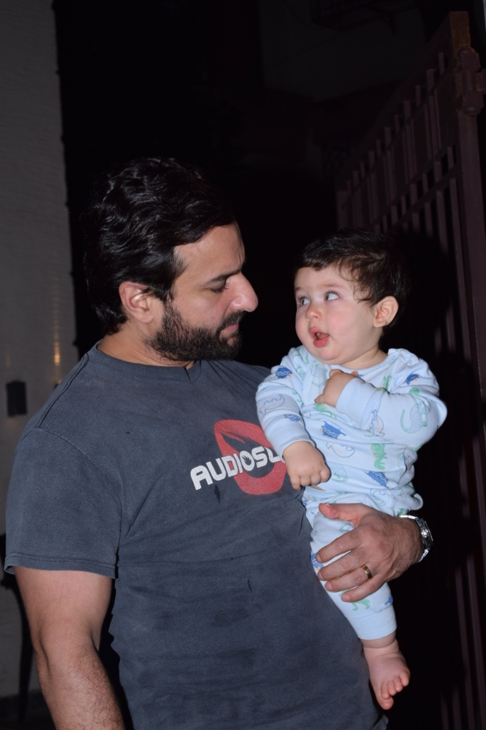 Saif's gift Taimur