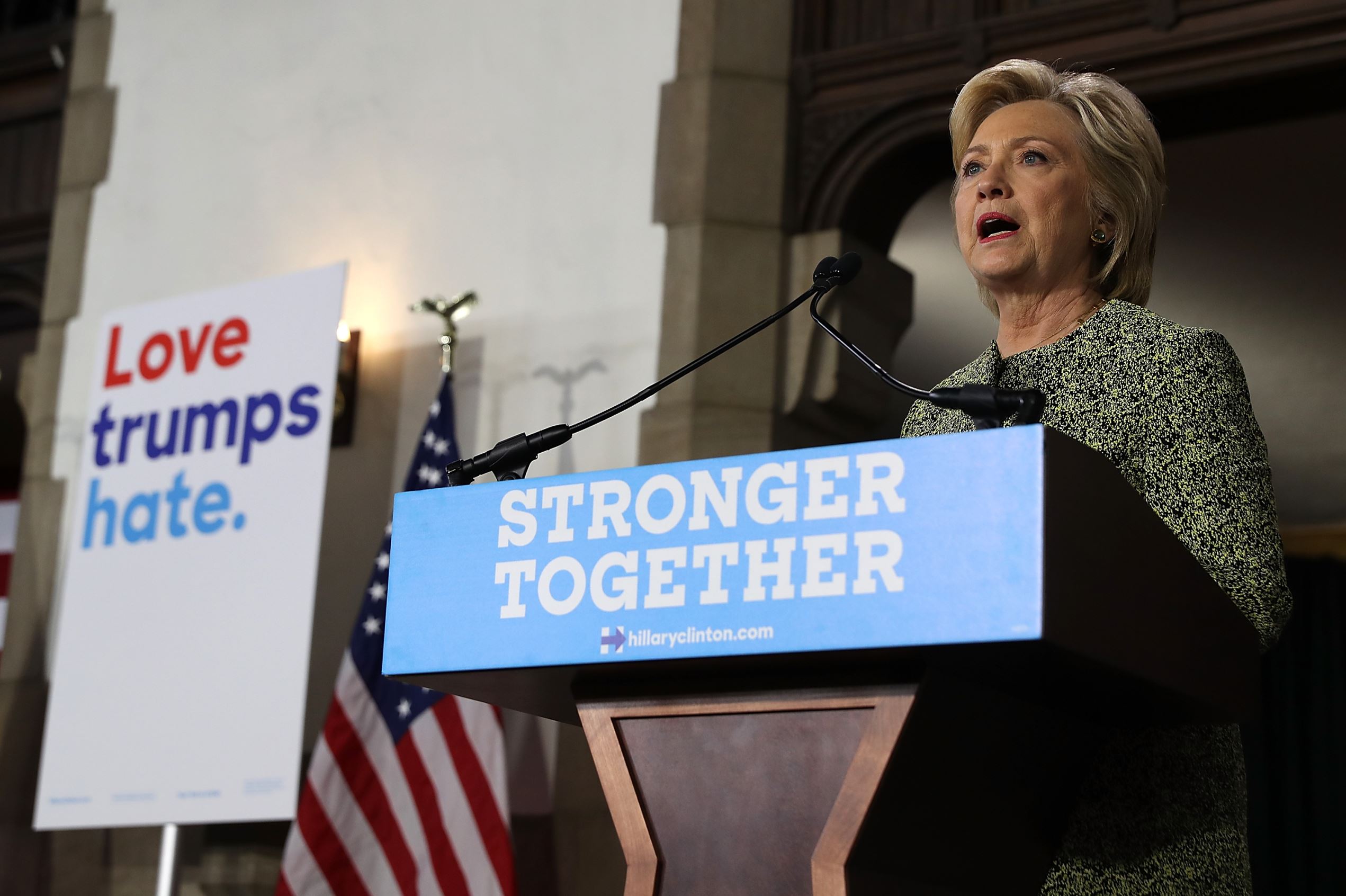 Records: operative sought Clinton's emails