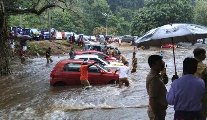 Cyclone Ockhi batters Kerala,