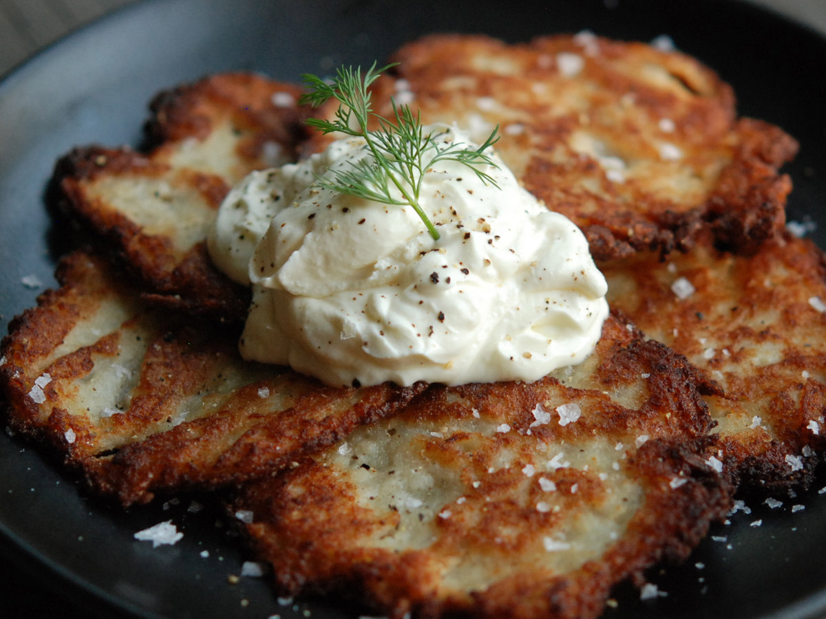 ultimate potato latkes (you're welcome!)