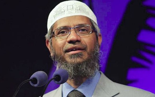 Clear false charges: Naik