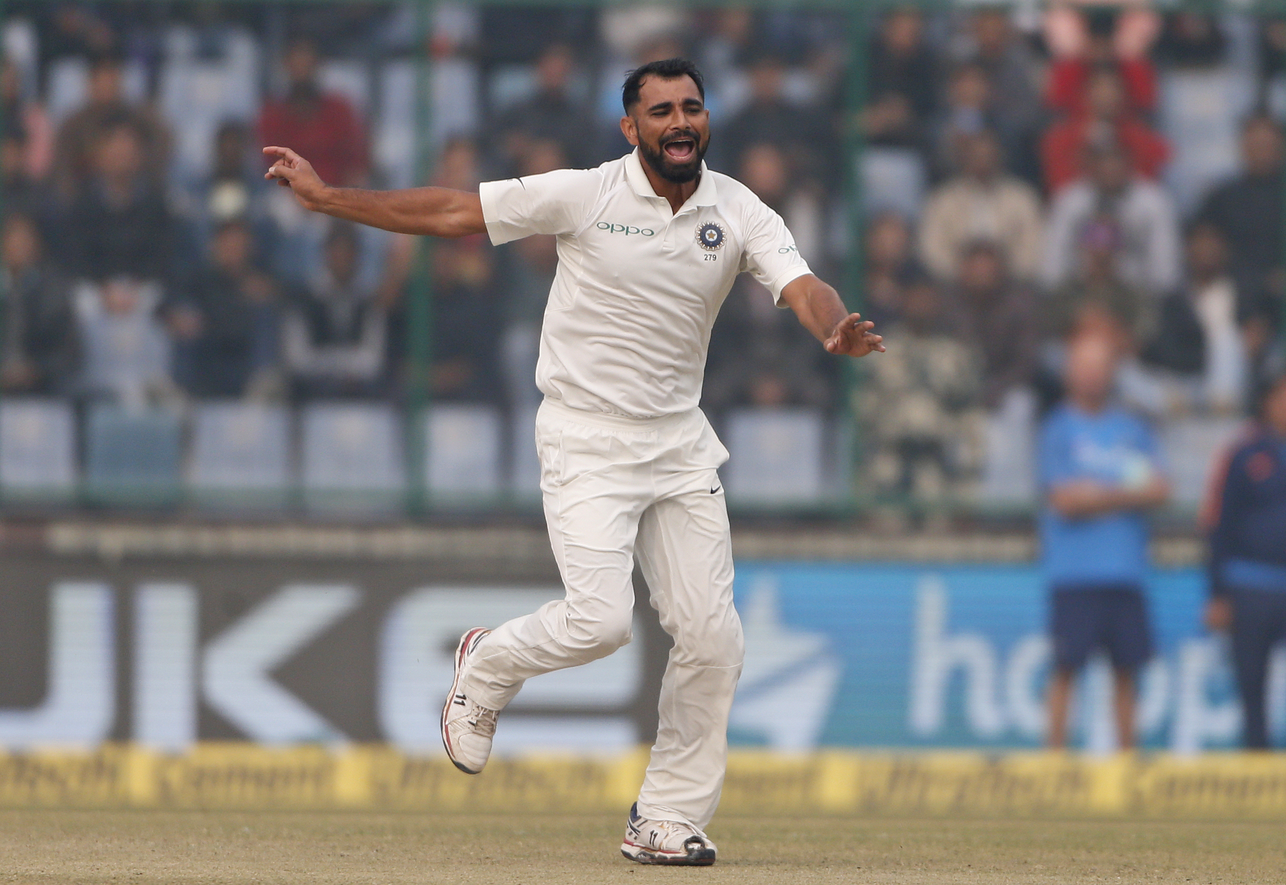 Now, Shami vomits Kotla
