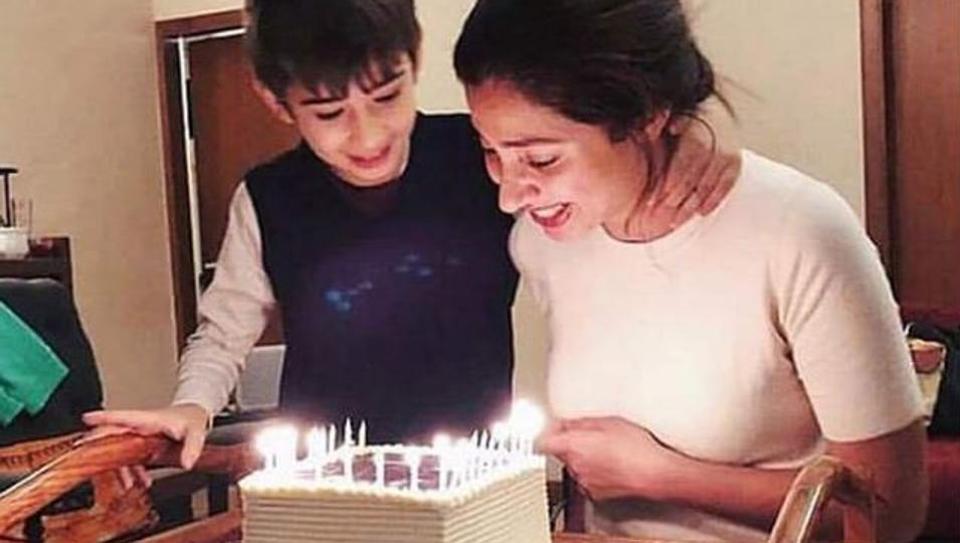 pics: Mahira Khan celebrates birthday