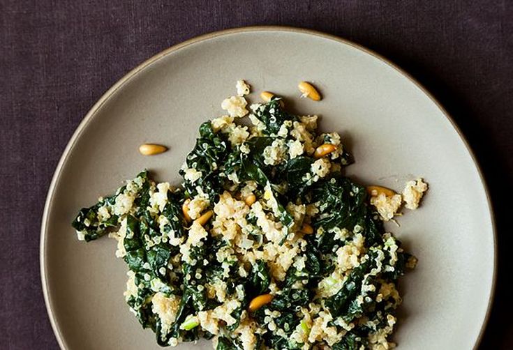 Dinner tonight: kale quinoa pilaf