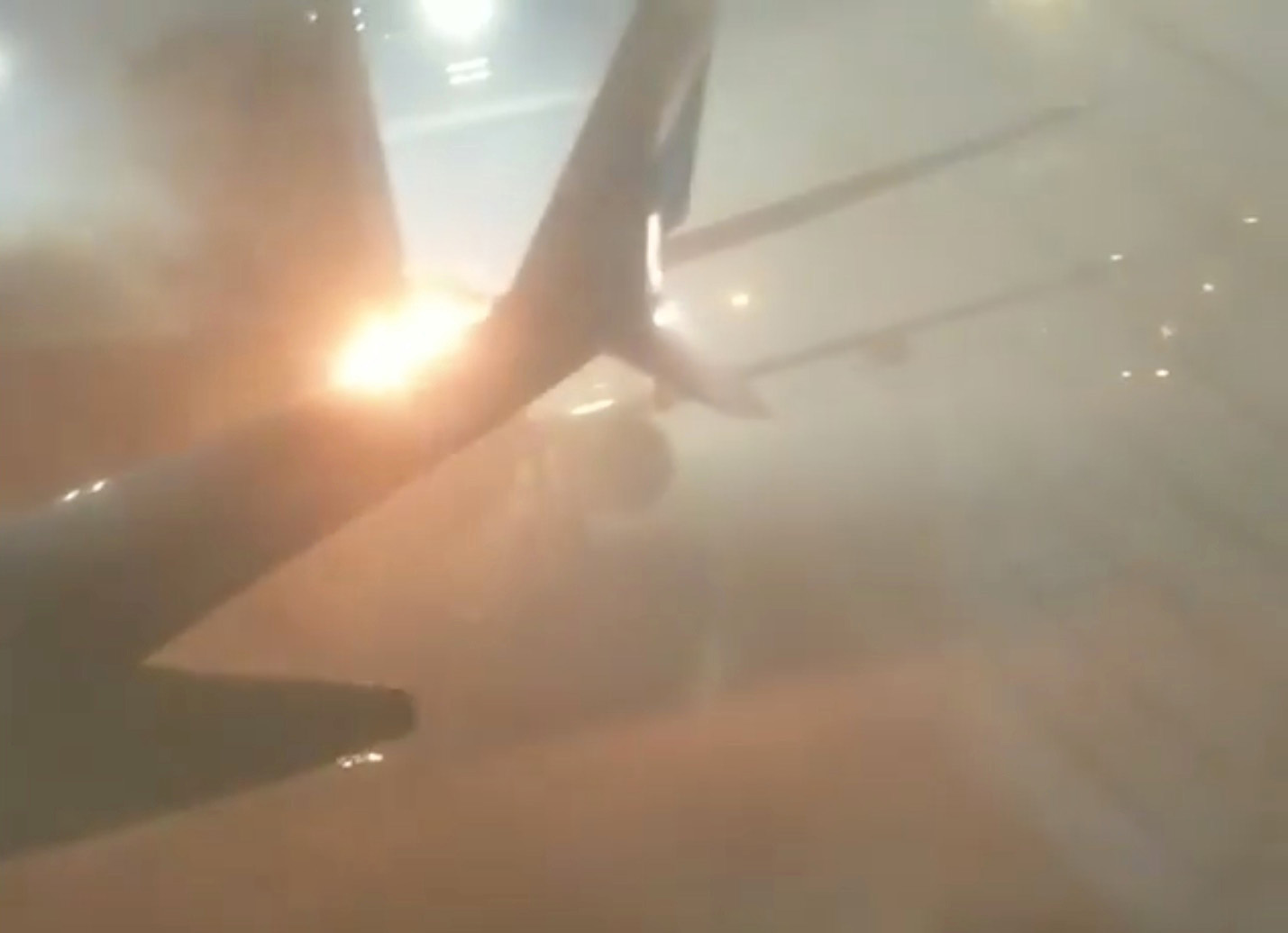 Planes collide Toronto airport tarmac