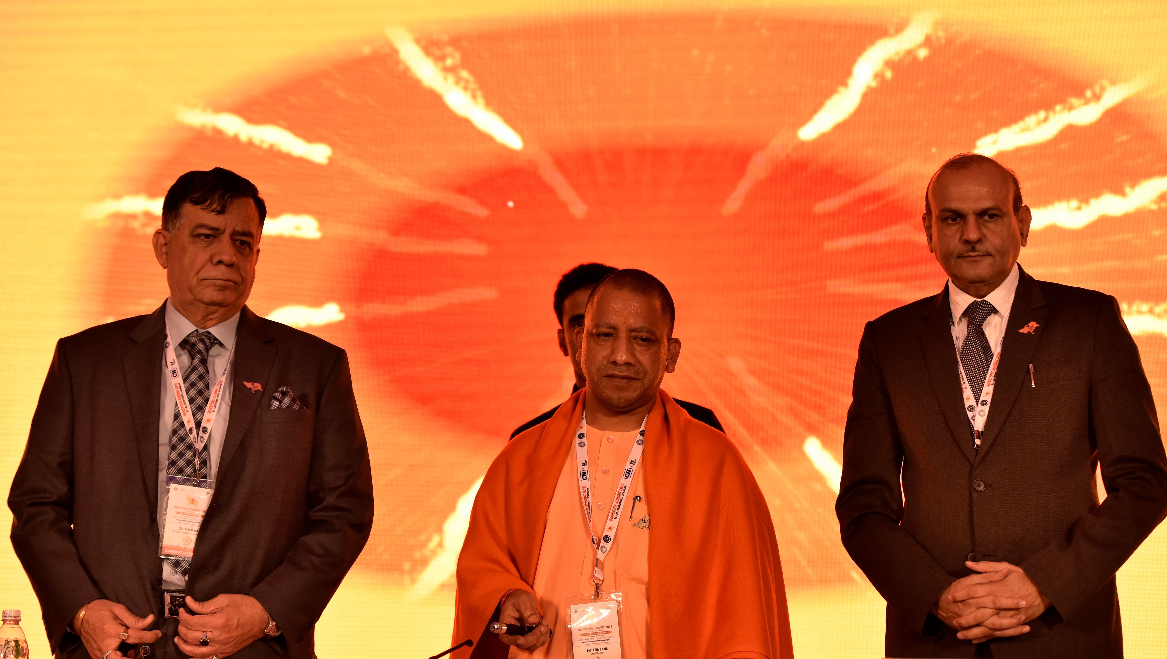 Yogi breaks Noida â€˜jinxâ€™