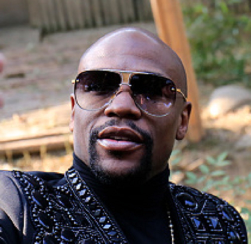 Mayweather challenges Kobe 1-on-1
