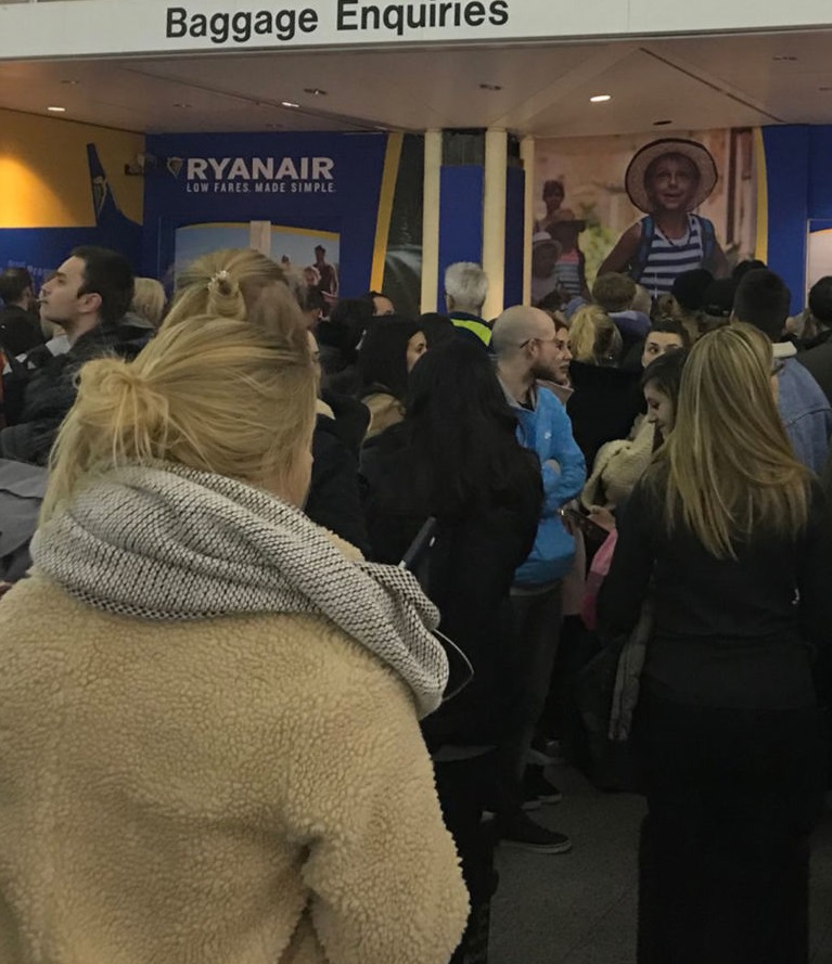 Travel chaos after heavy snow