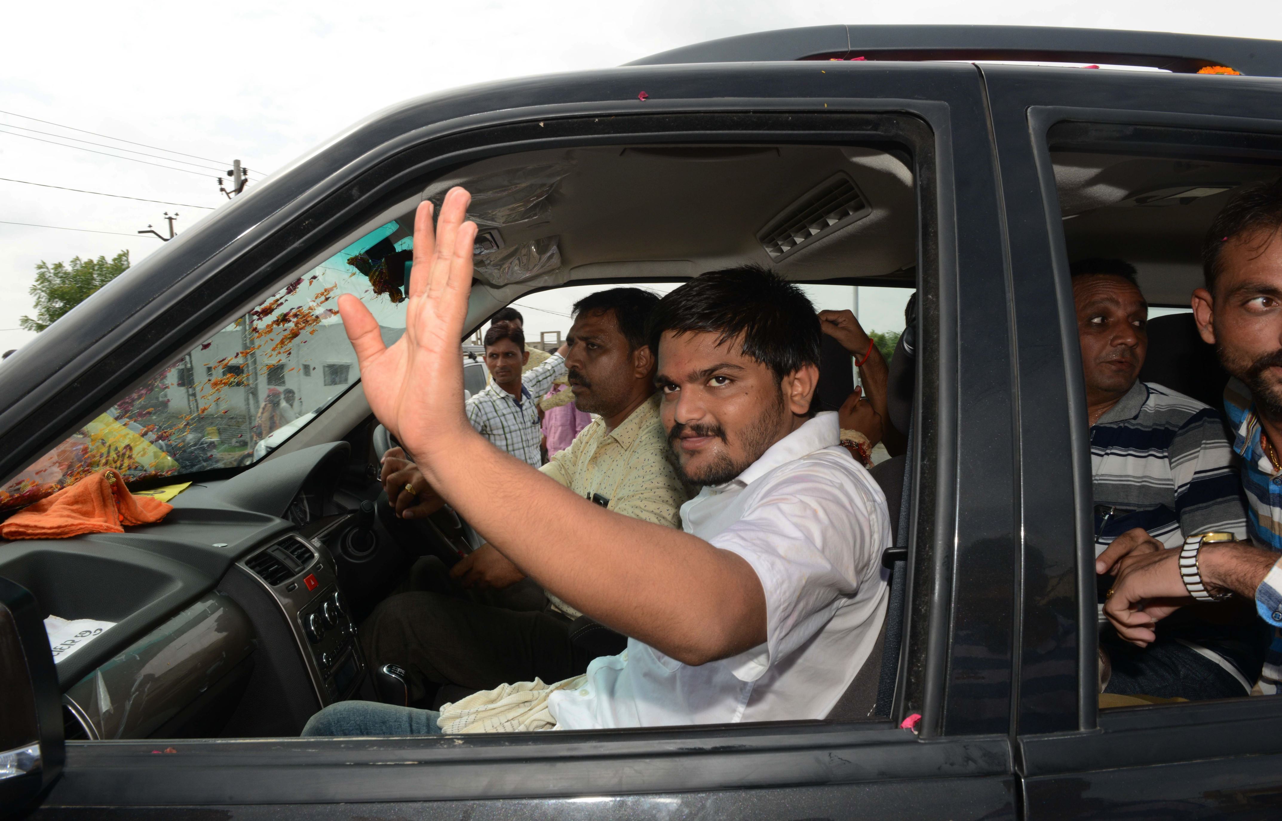Hardikâ€™s offer Gujarat