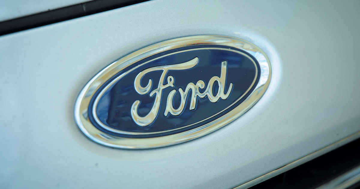 Ford Prepares for Food Delivery in Era When Diners Talk to Cars