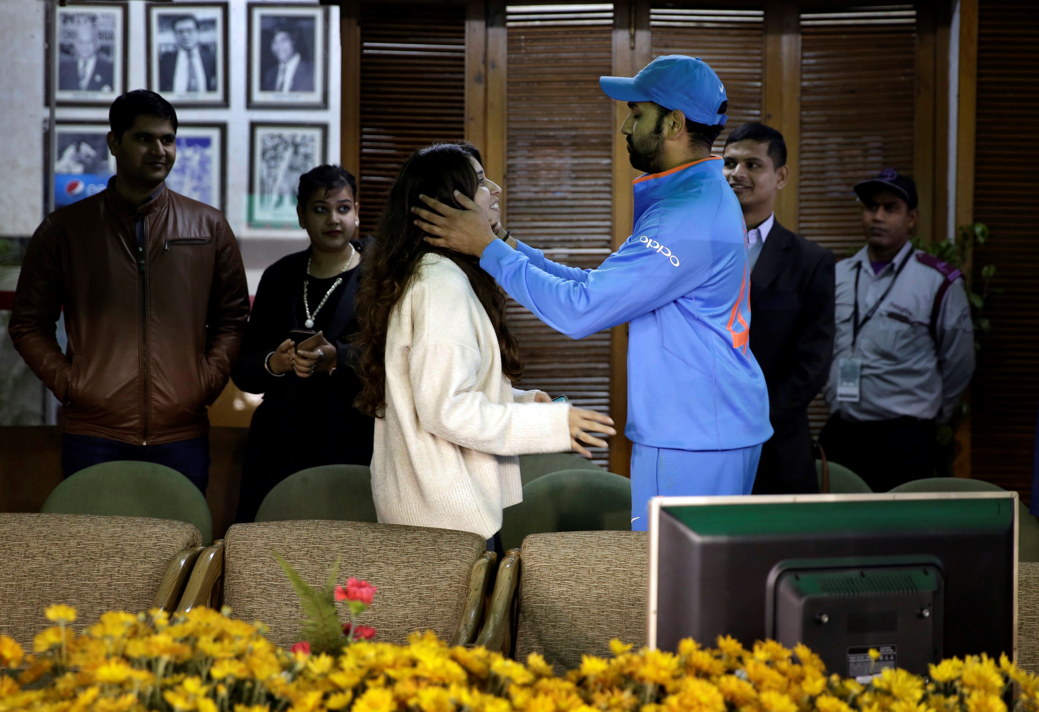 Rohit's Valentine's gift wife