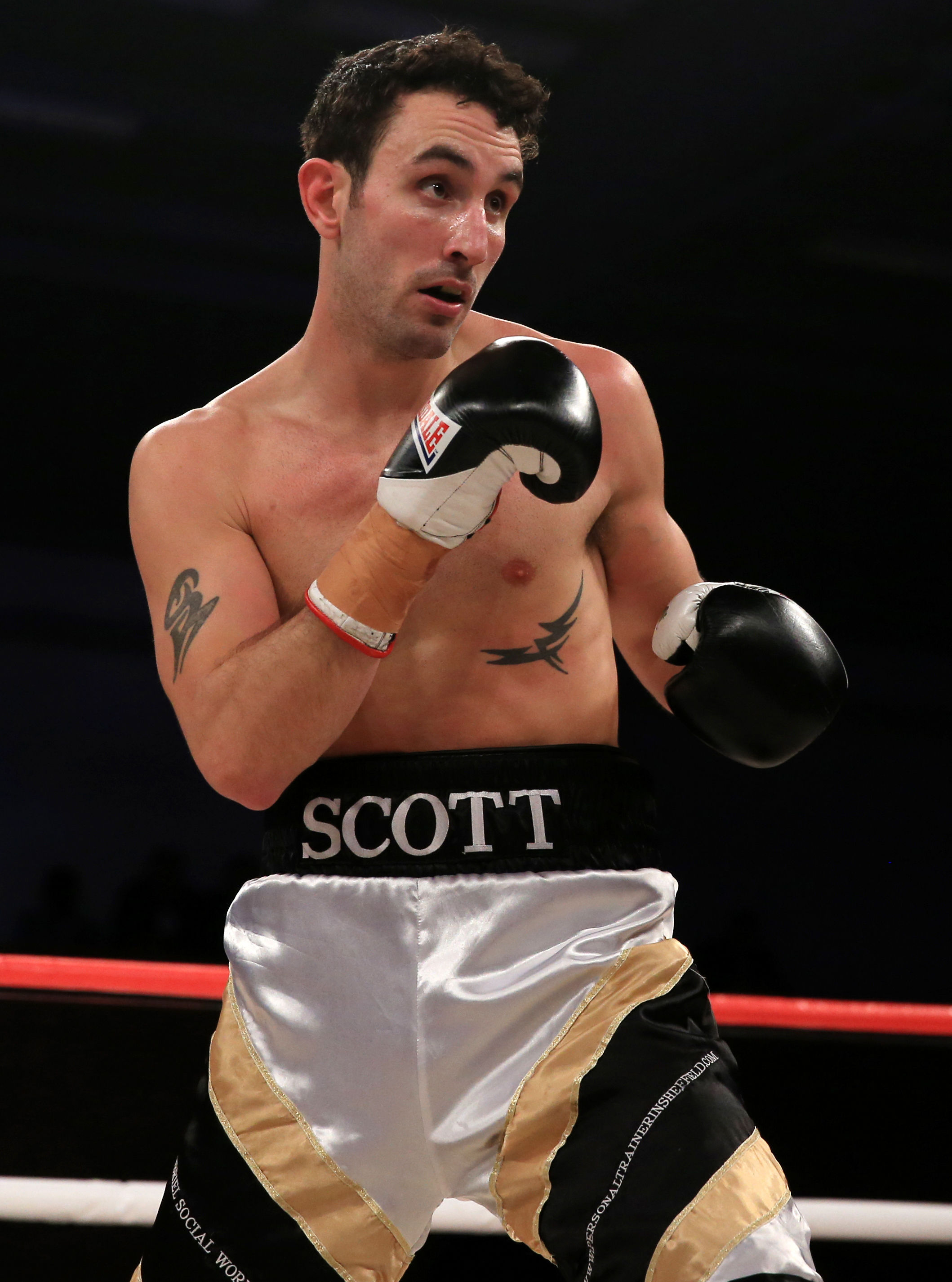 Boxer dies hours after winning