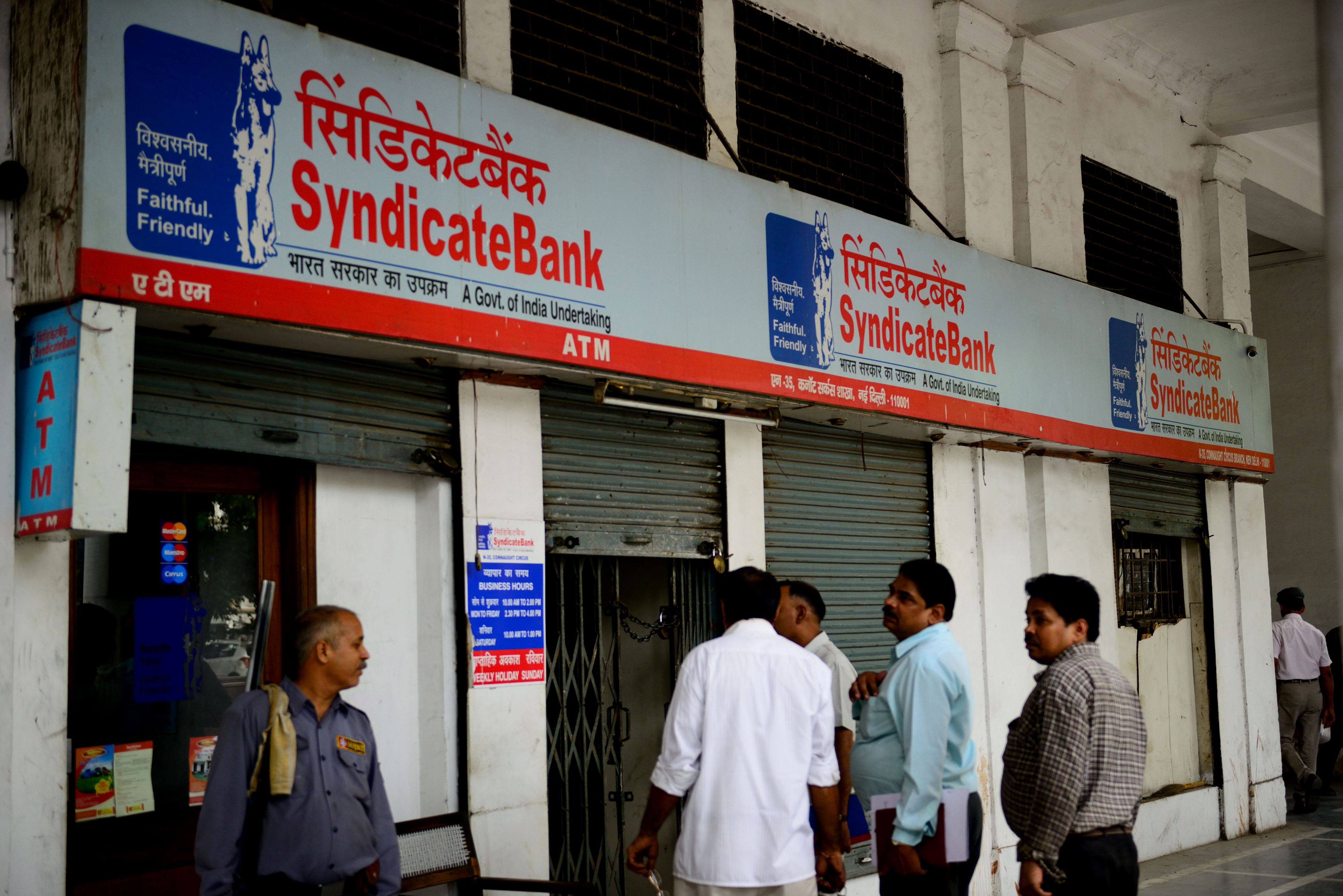 After Rotomac, second loan default