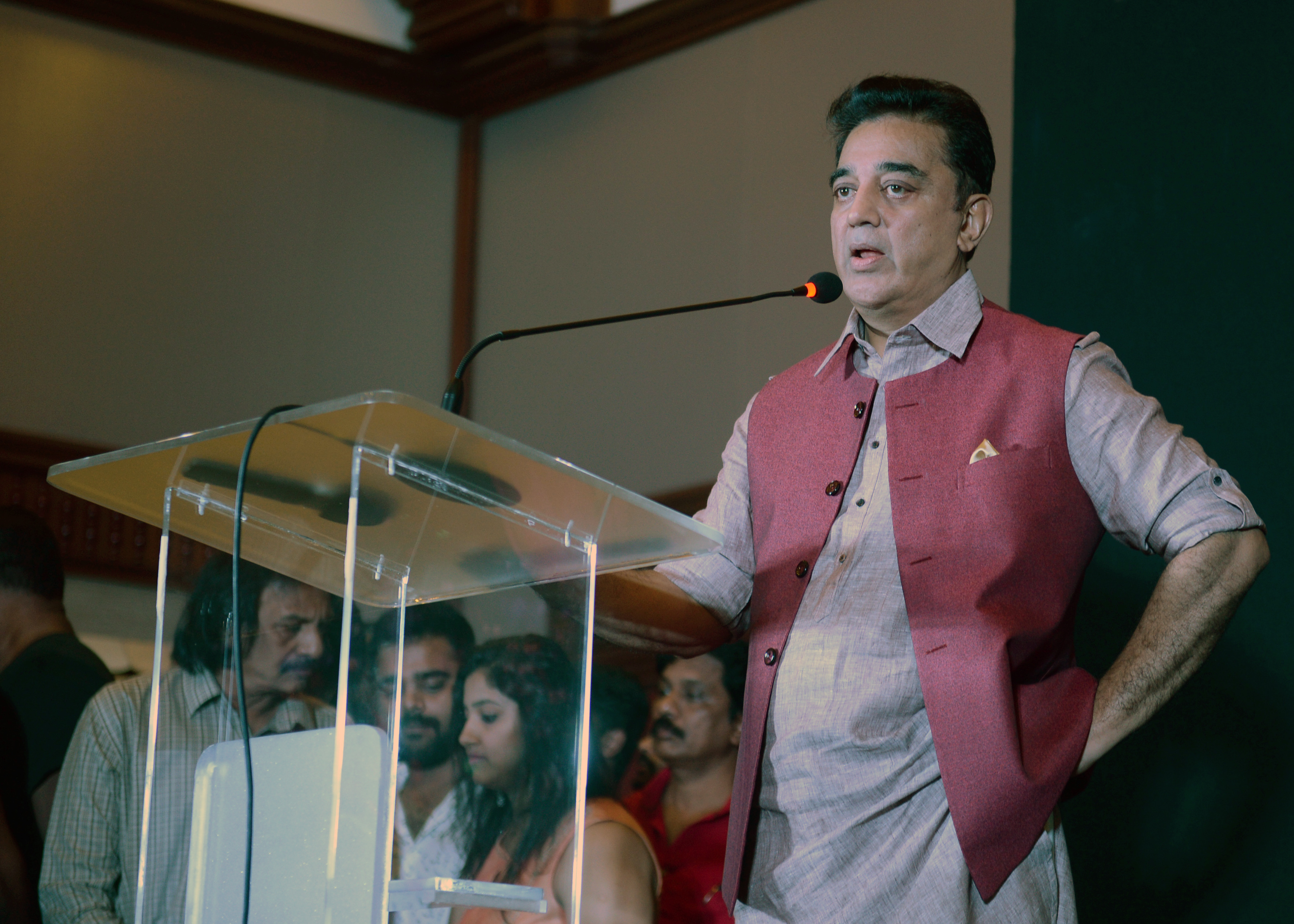 Kamal Haasan slammed â€˜politicisingâ€™ Kalam