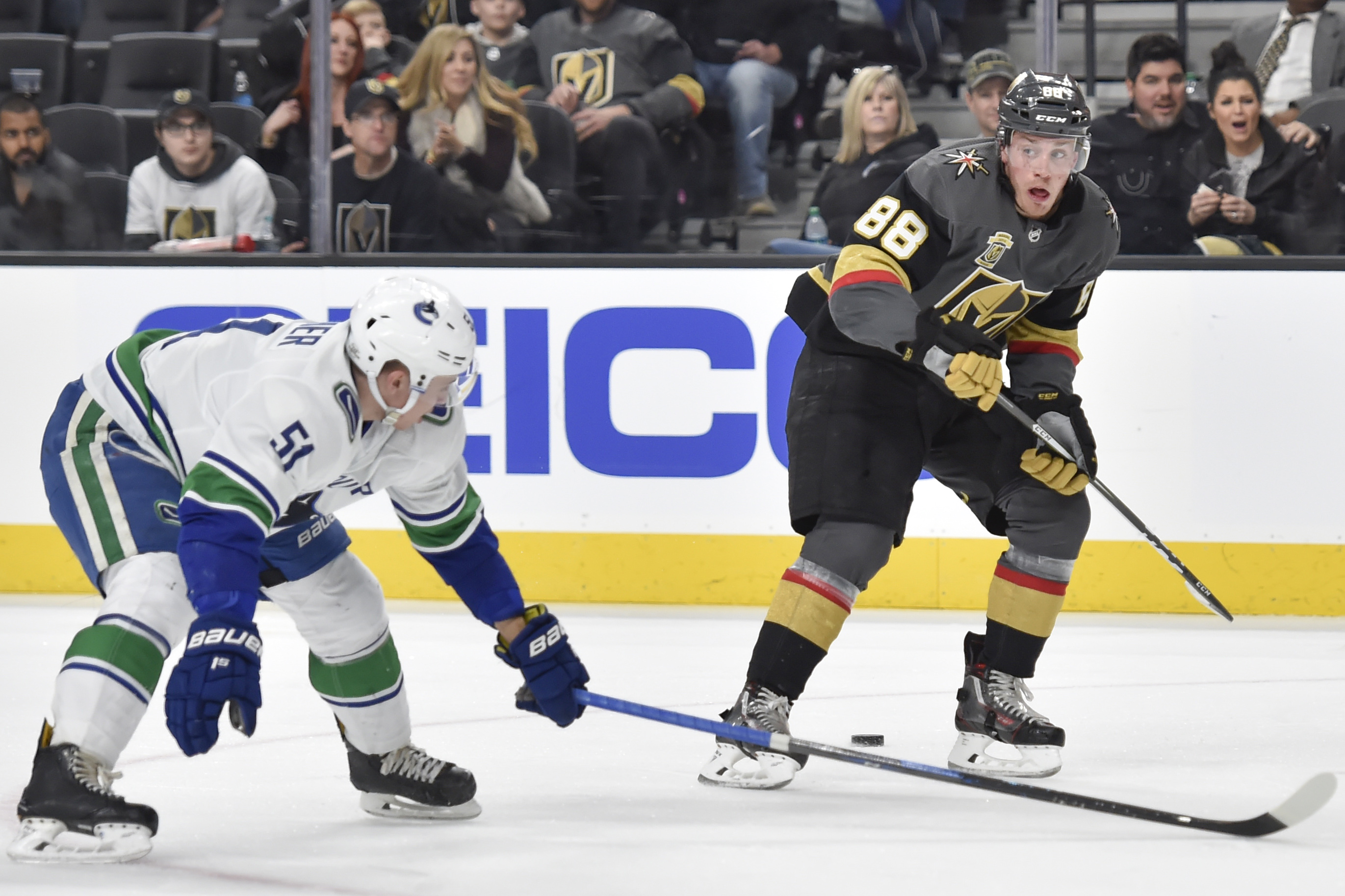 Karlsson nets goals, Vegas beats