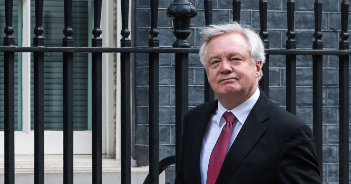 No Brexit Deal Until Next Year, U.K. Officials Say Privately