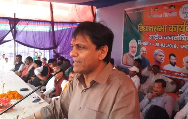 leader drags ISIS into Bihar