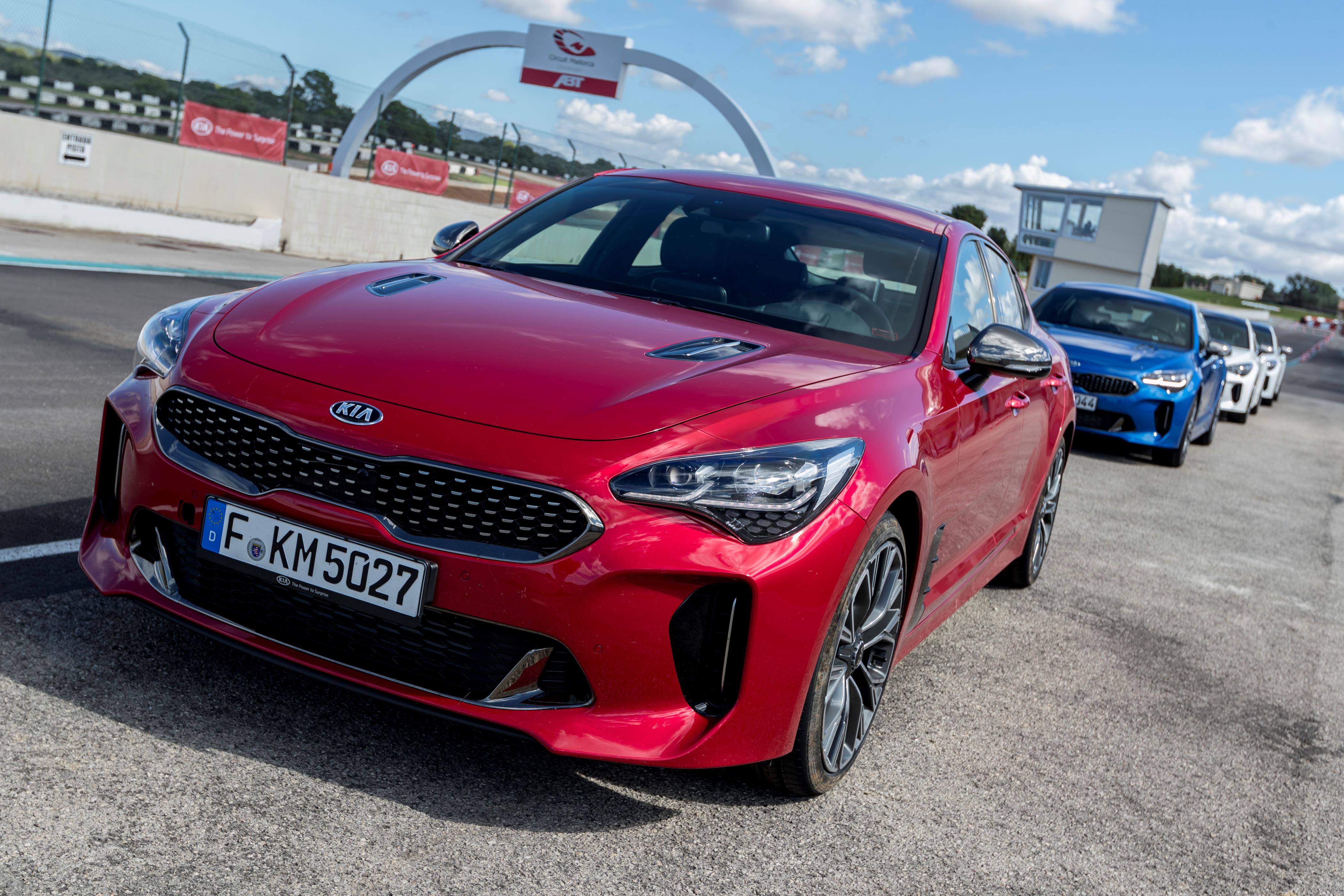 Stinger review: cleverly designed sports