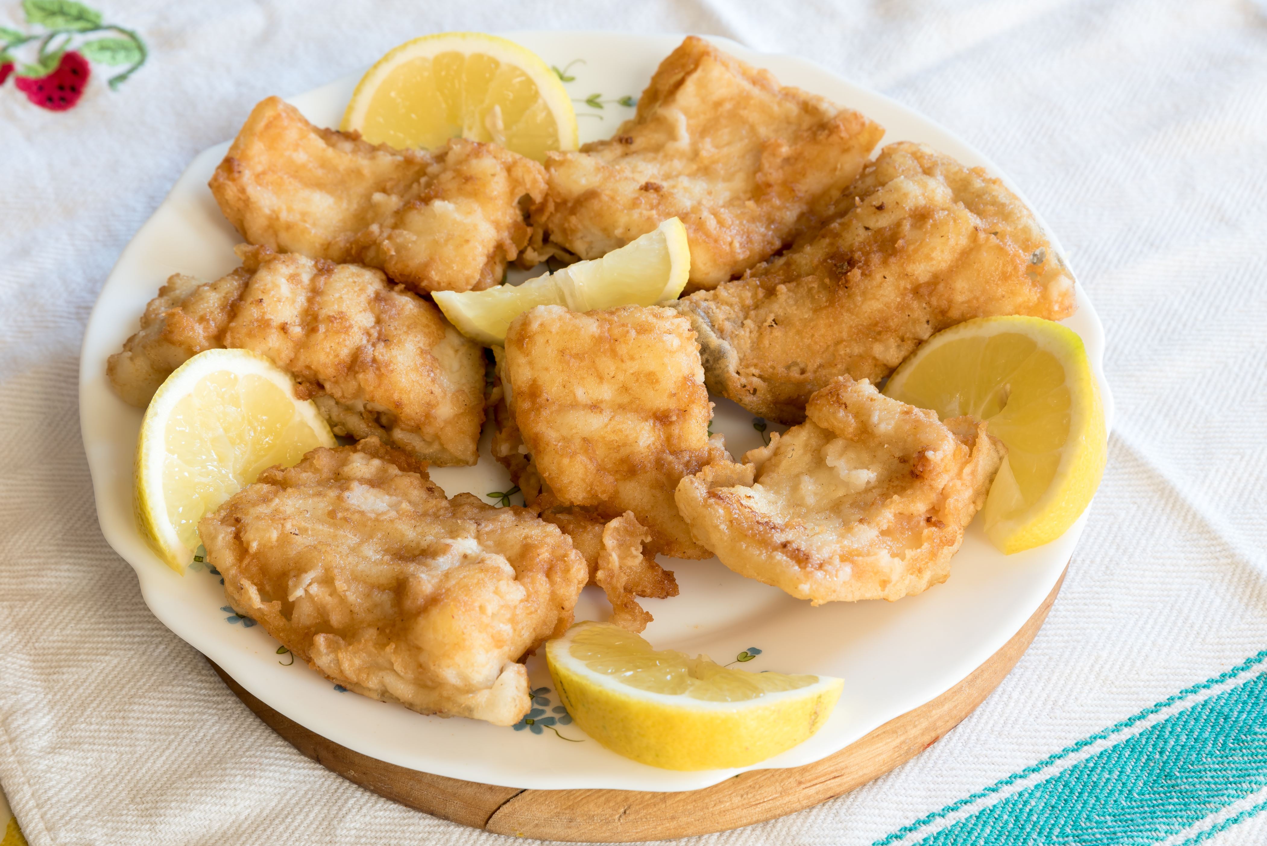 Breaded and fried Salted cod with lemon